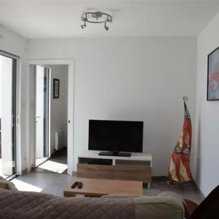 House D'olonne, La Chaume, 펜션 *